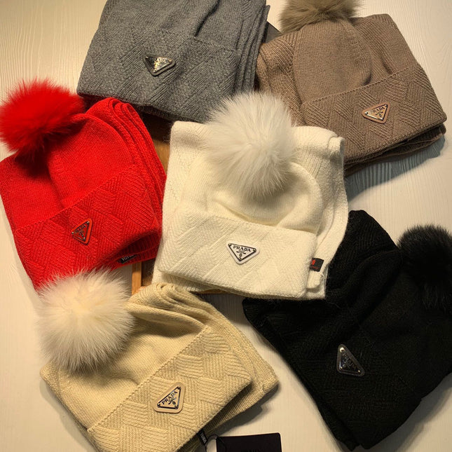 SET SCARF AND HAT IN WHITE WOOL AND RABBIT FUR 416368