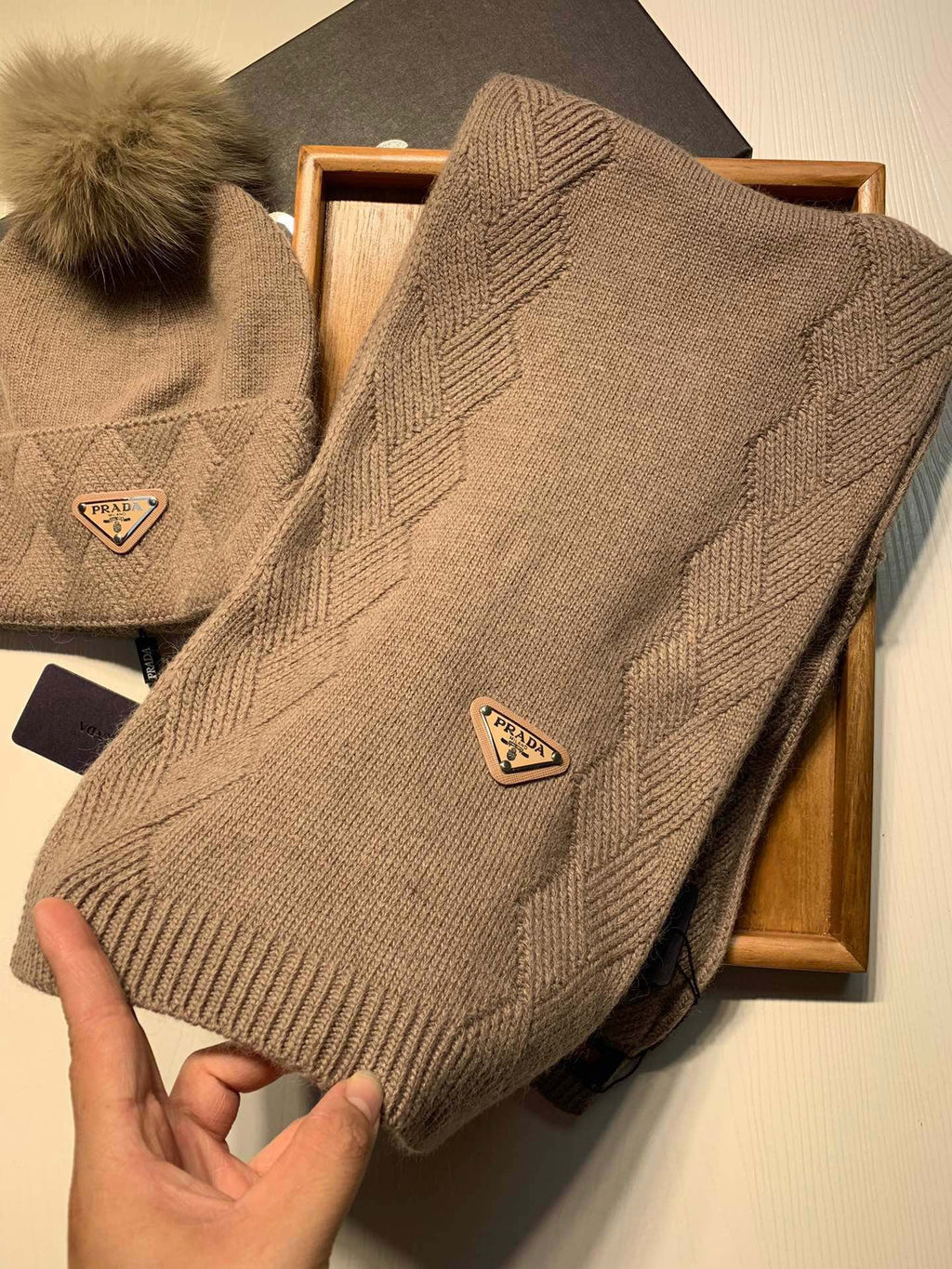 SET SCARF AND HAT IN MEDIUM BROWN WOOL AND RABBIT FUR 416364