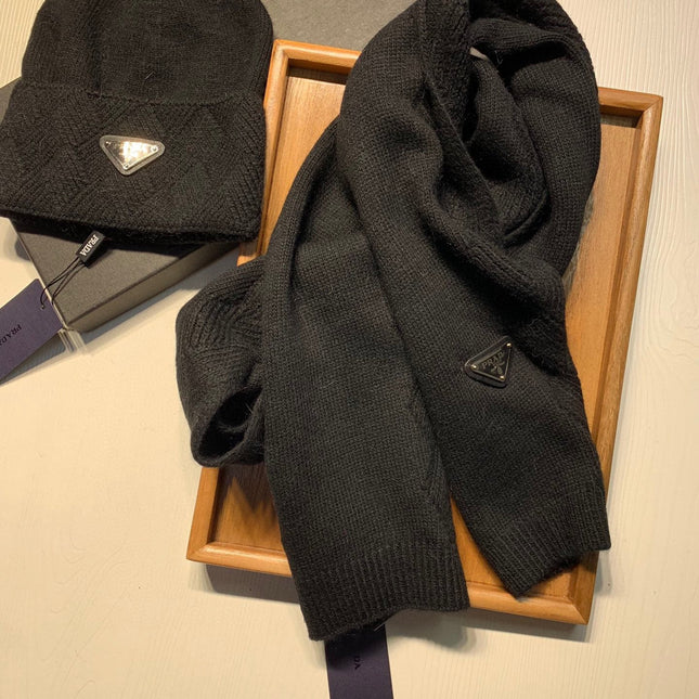 SET SCARF AND HAT IN BLACK WOOL AND RABBIT FUR 416369