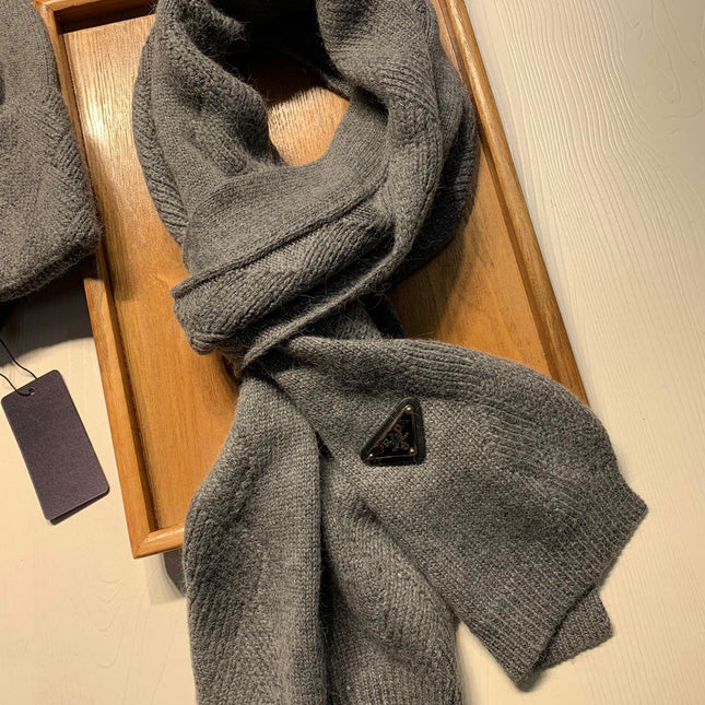 SET SCARF AND HAT IN DOVE GRAY WOOL AND RABBIT FUR 416366