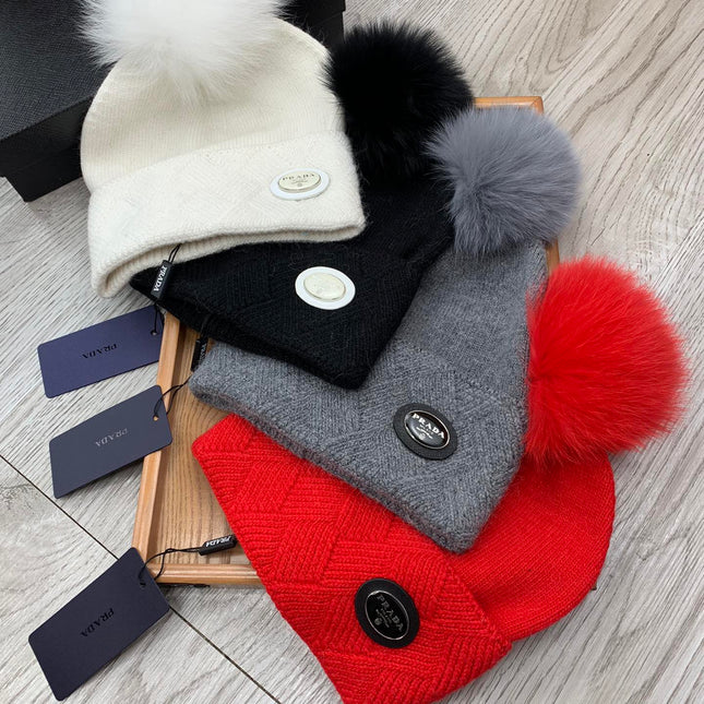 BEANIE HAT IN CHERRY RED WOOL AND RABBIT FUR 346718