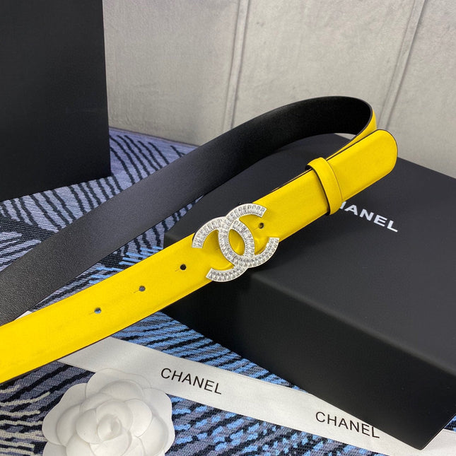CHANEL 25S BELT 30 MM IN YELLOW CALFSKIN WITH SILVER HARDWARE 615096