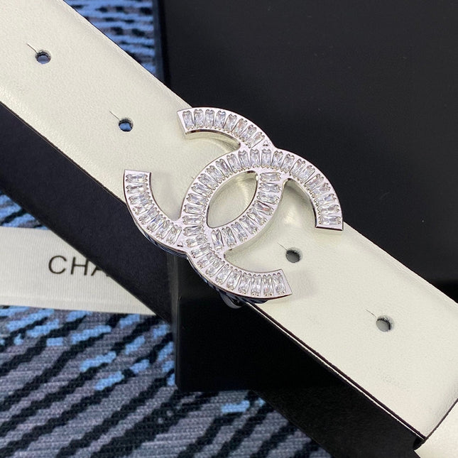 CHANEL 25S BELT 30 MM IN WHITE CALFSKIN WITH SILVER HARDWARE 615098