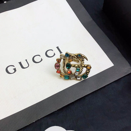 GUCCI 26S GG MULTICOLOR GEM EMBELLISHED BROOCH IN AGED GOLD TONE METAL 624288