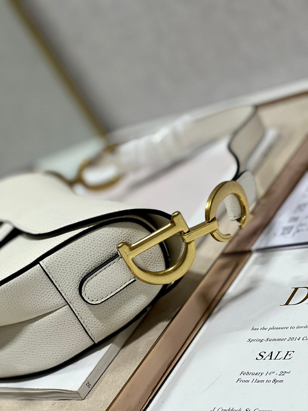 DIOR 26S SADDLE BAG 25 IN WHITE CALFSKIN