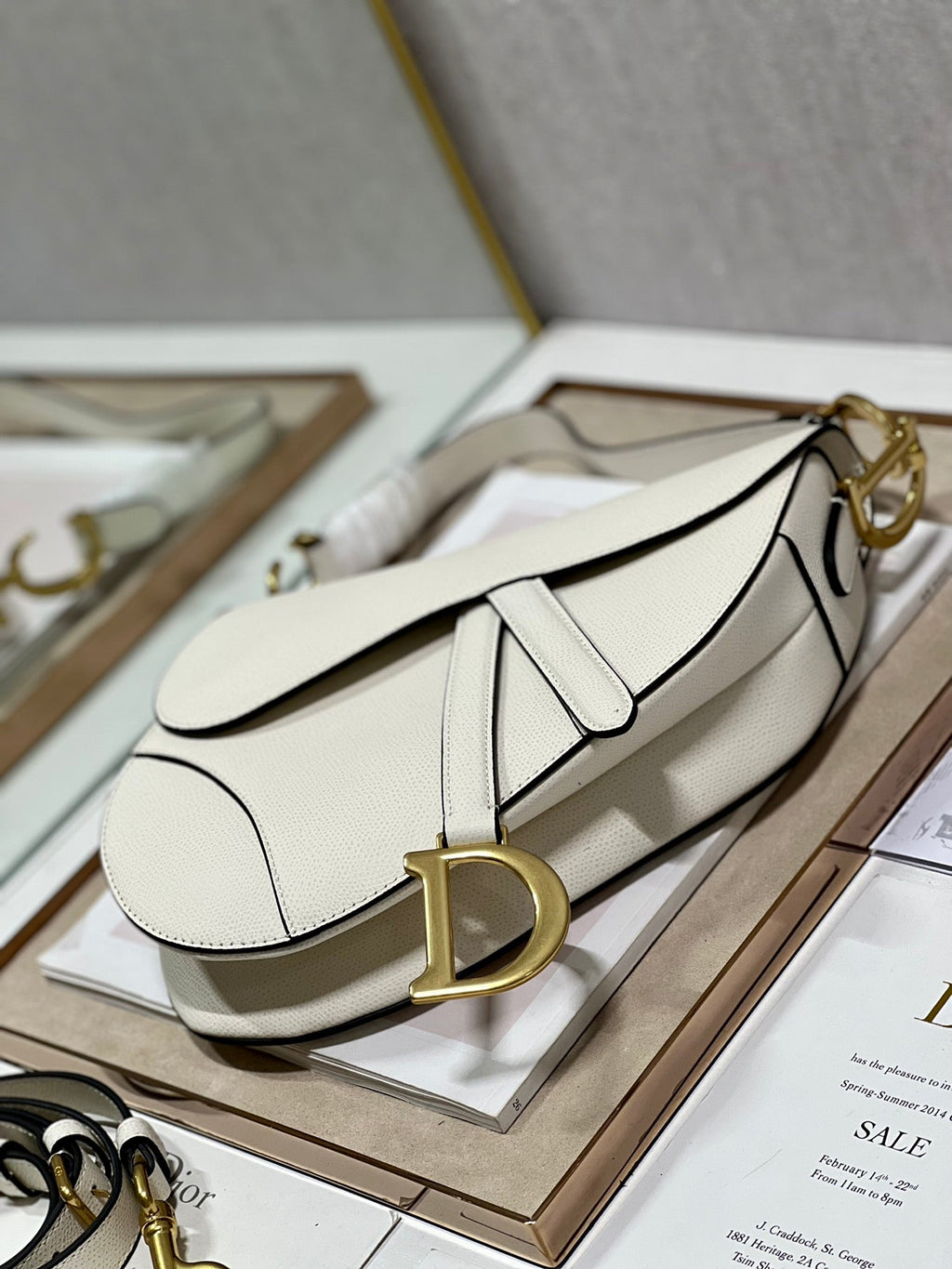 DIOR 26S SADDLE BAG 19 IN WHITE CALFSKIN