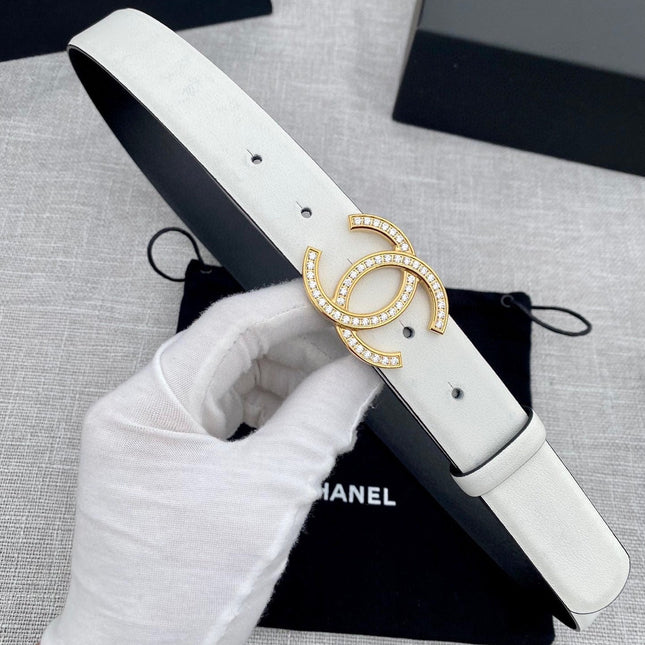 CC 26S BELT 30 MM IN WHITE CALFSKIN GOLD HARDWARE 661509