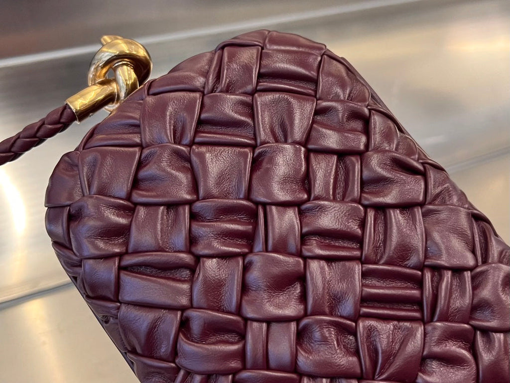 KNOT 20 IN BAROLO LAMBSKIN WITH CHAIN