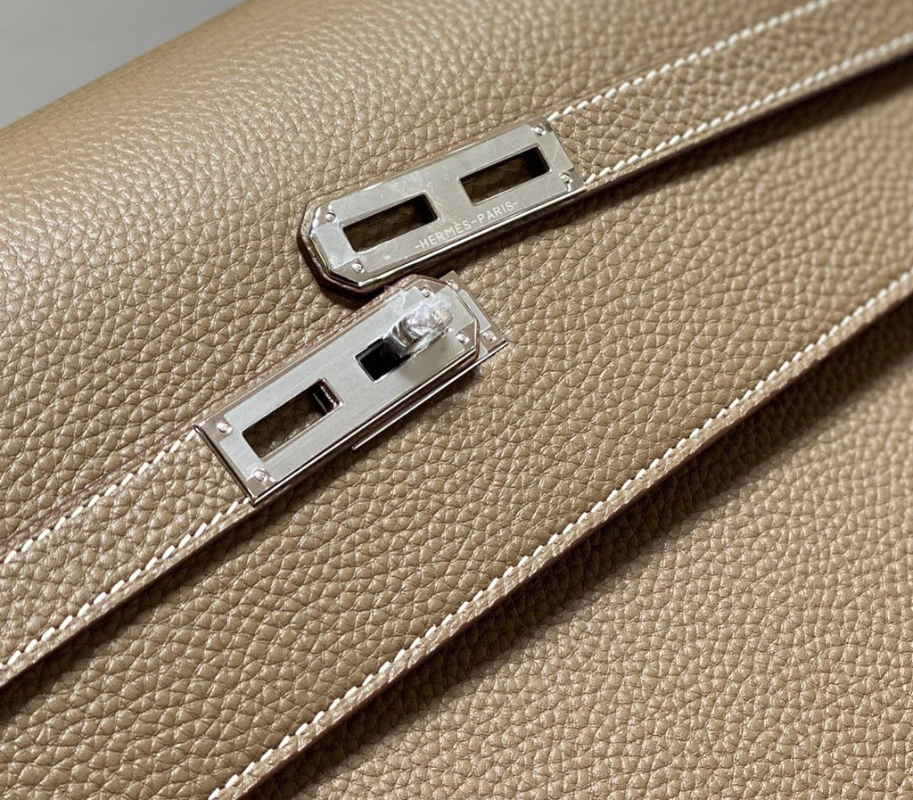 KELLY DEPECHES 38 BRIEFCASE IN ETOUPE TOGO CALFSKIN SILVER HARDWARE