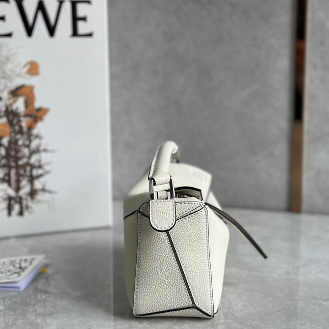 LOE MINI 18 PUZZLE BAG IN WHITE CALFSKIN