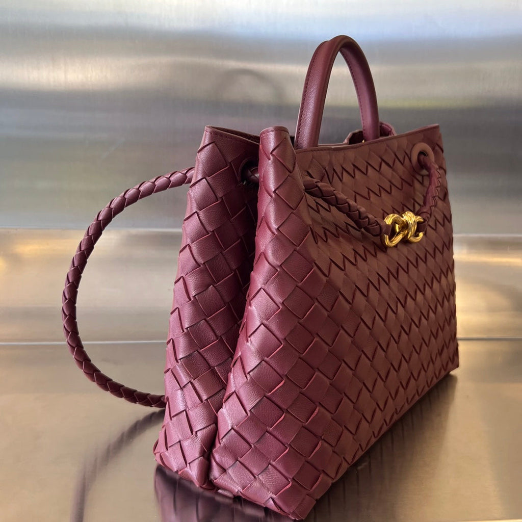 MEDIUM ANDIAMO 32 IN BURGUNDY LAMBSKIN