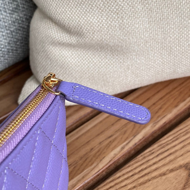 CC CLASSIC SMALL 15 ZIPPED POUCH IN AMETHYST PURPLE GRAINED CALFSKIN