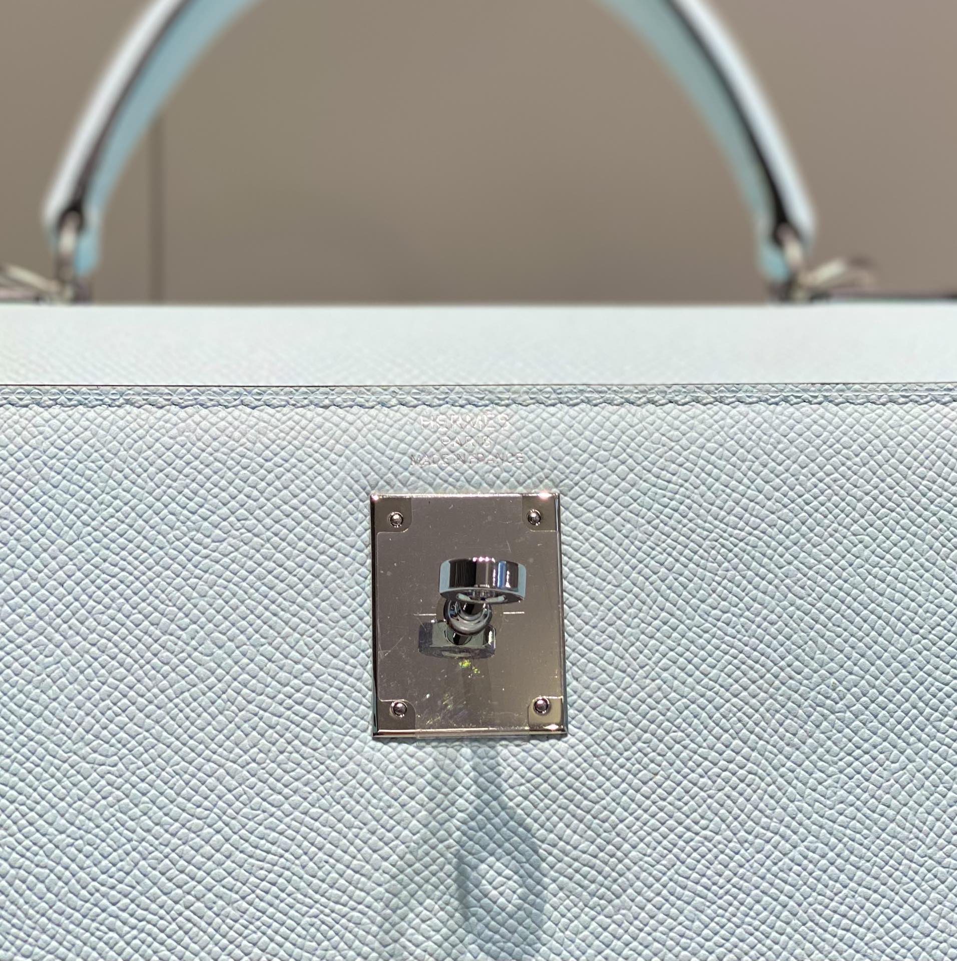 KELLY 28CM IN BLUE BRUME EPSOM CALFSKIN PALLADIUM HARDWARE