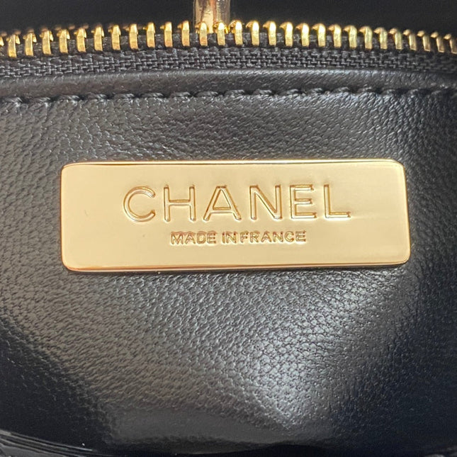 CC MINI 23 SHOPPING BAG IN GLOSSY BLACK CALFSKIN