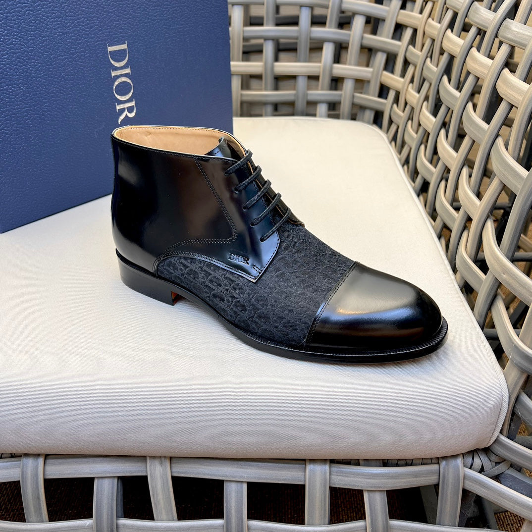 CD HOMME LACE-UP ANKLE BOOT BLACK CALFSKIN