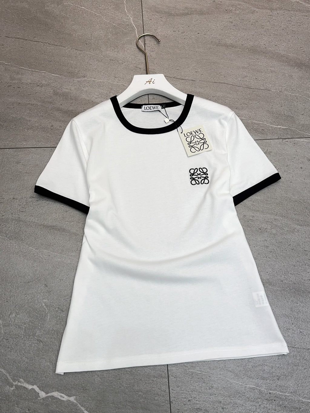 LOEWE T-SHIRT STYLE 132