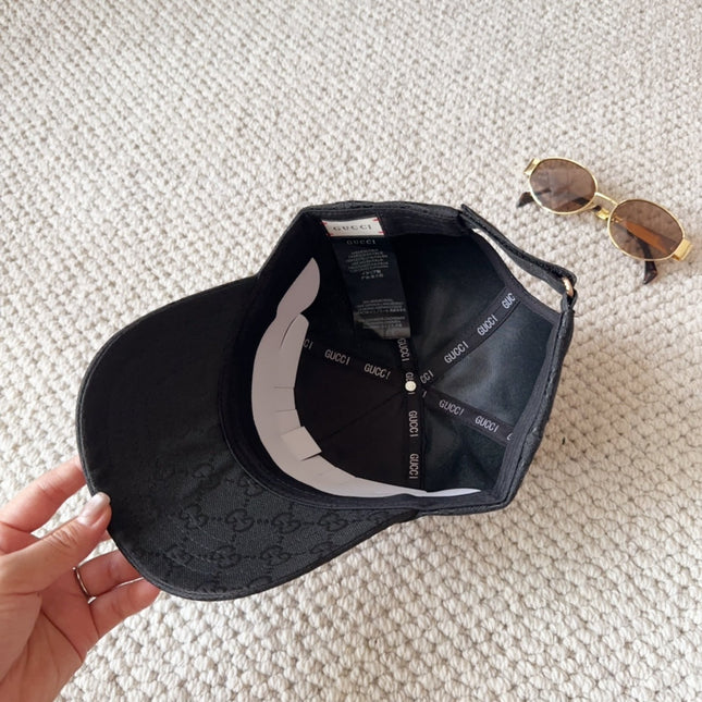 GUCCI 26S BASEBALL CAP STYLE 77