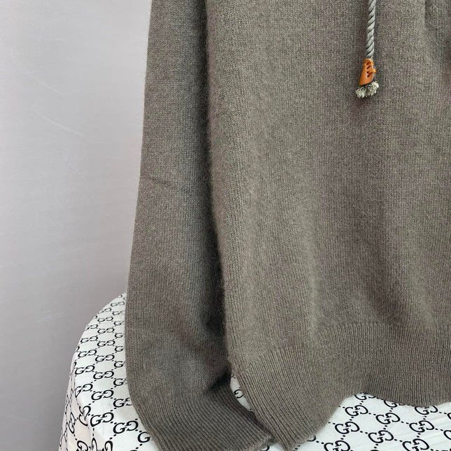 CHANEL 25S COLLARED SWEATER 595