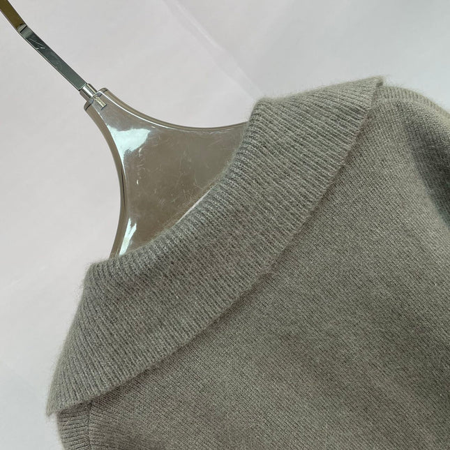 CHANEL 25S COLLARED SWEATER 595
