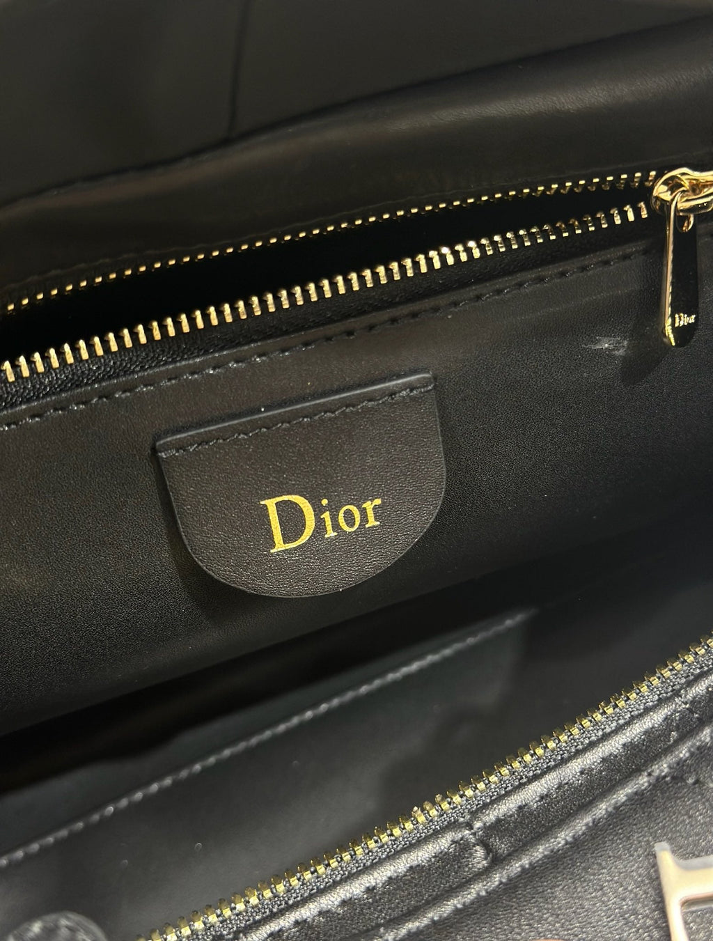 DIOR 26S CANNAGE GRANVILLE 34 IN BLACK CALFSKIN