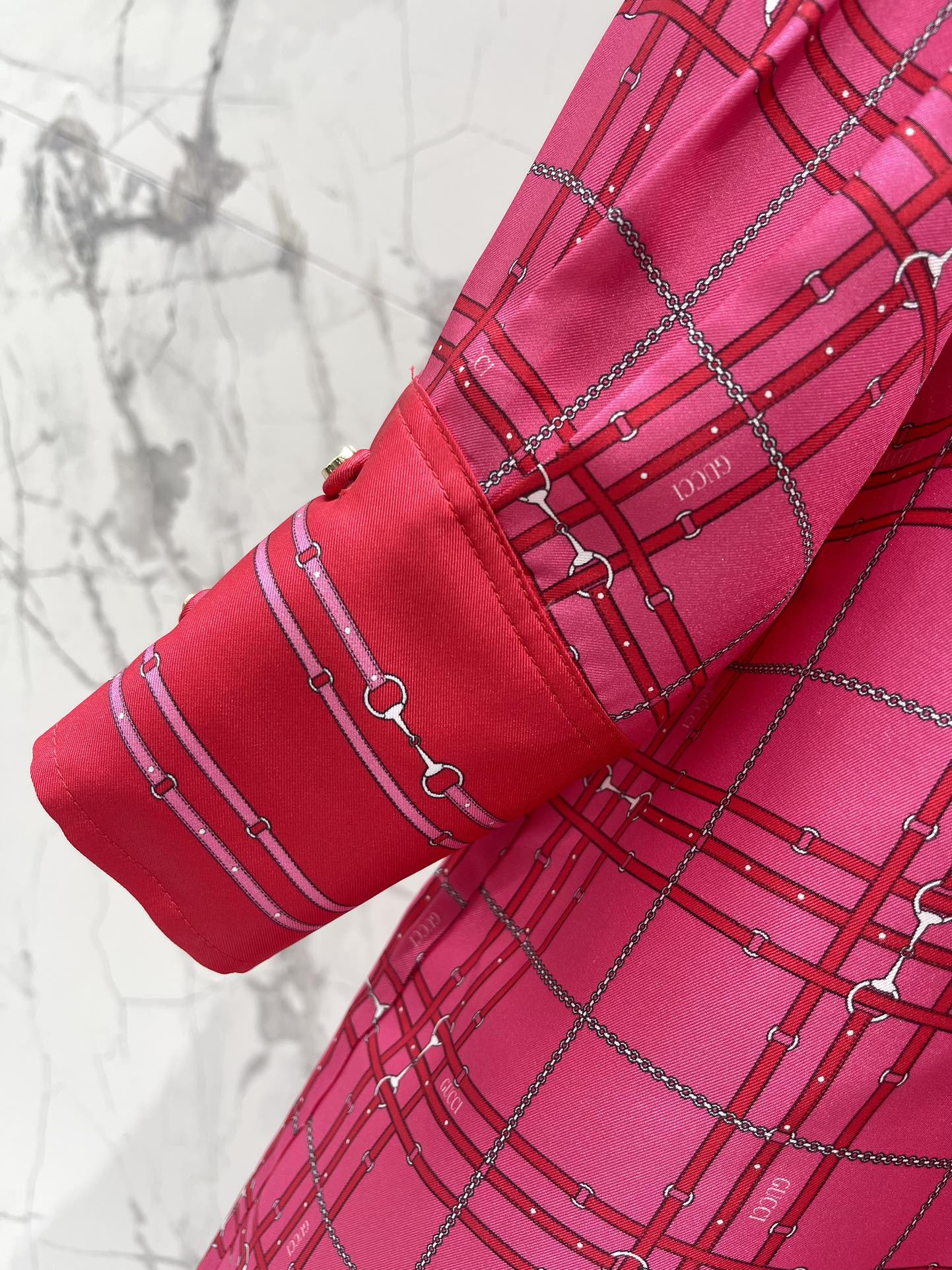 GUCCI SHIRT STYLE 30