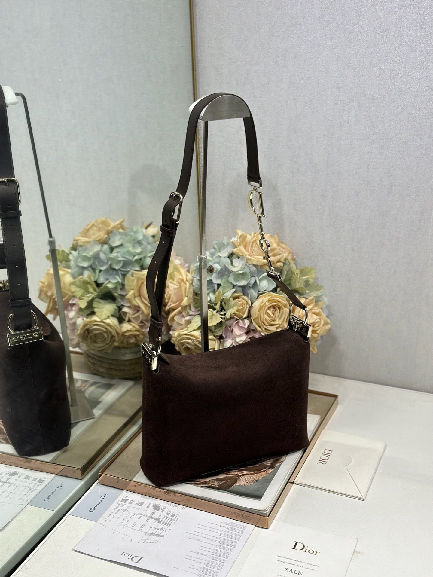 DIOR 26S DIORLY BAG 33 IN DRAK BROWN SUEDE