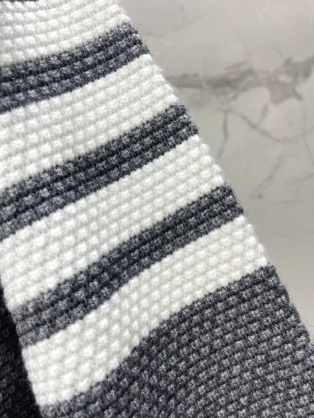 THOM 26S CARDIGAN STYLE 11