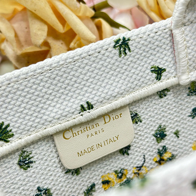 DIOR 26S BOOK TOTE BAG 26 IN WHITE FLORAL EMBROIDERY BAYADERE FABRIC