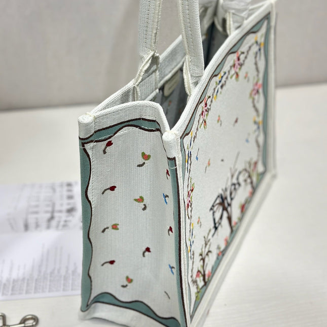DIOR 26S BOOK TOTE BAG 36 IN BEIGE BAYADERE FABRIC D-STRIPES EMBROIDERY