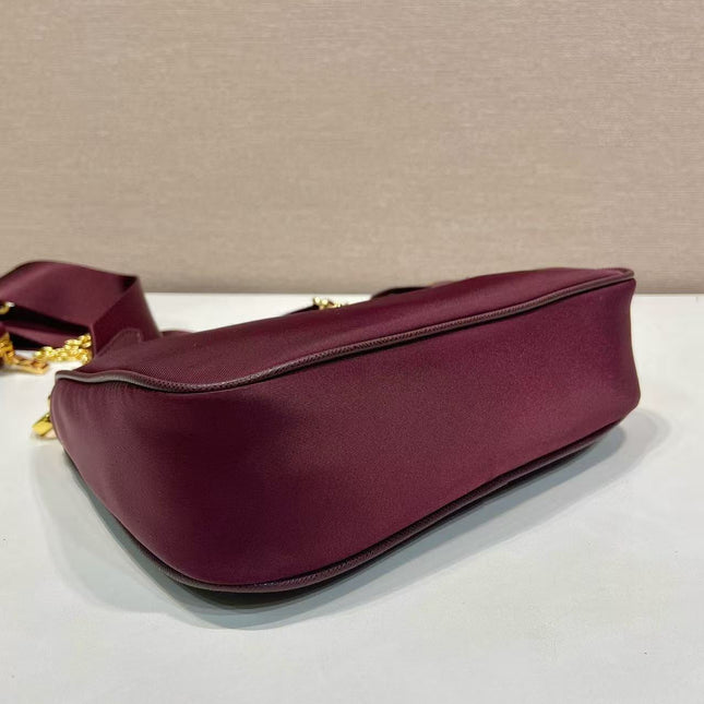 PRA HOBO BAG 22 IN BURGUNDY RED RE-NYLON
