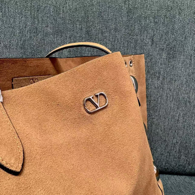 GARAVANI NELLCOTE SHOULDER BAG IN 40 BROWN SUEDE TP3