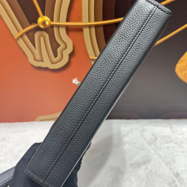 KELLY DEPECHES 25 IN BLACK TOGO CALFSKIN SILVER HARDWARE
