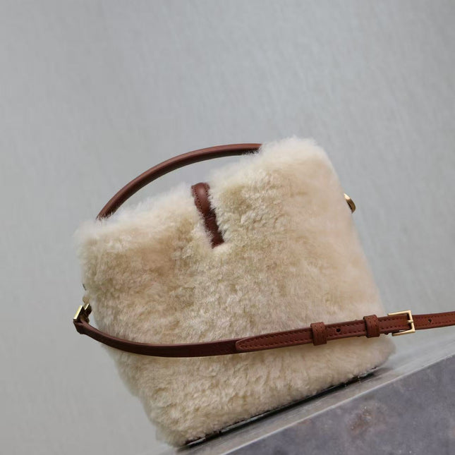 YSL LE 15 MINI SHEARLING BUCKET BAG IN CREAM BEIGE WITH LEATHER TRIM