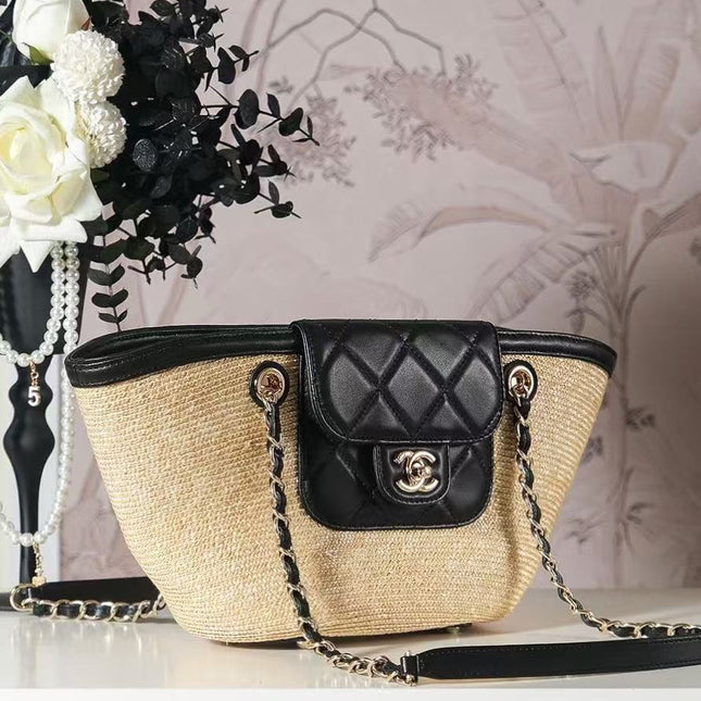 CHANEL TOTE BAG 36 IN BEIGE RAFFIA AND BLACK CALFSKIN