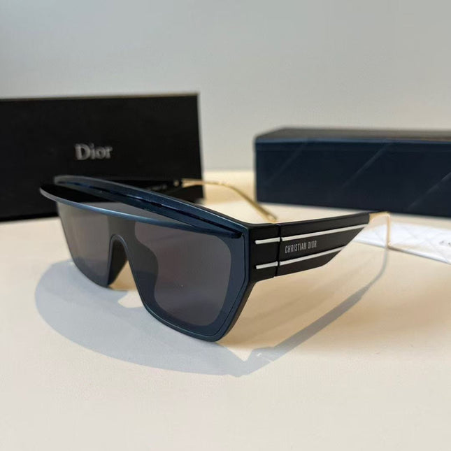 DIOR SUNGLASS IN BLACK ACETATE 562523