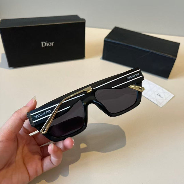 DIOR SUNGLASS IN BLACK ACETATE 562523