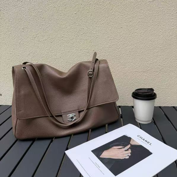 CHANEL 26S FLAP SHOULDER BAG IN TAUPE GRAINED CALFSKIN
