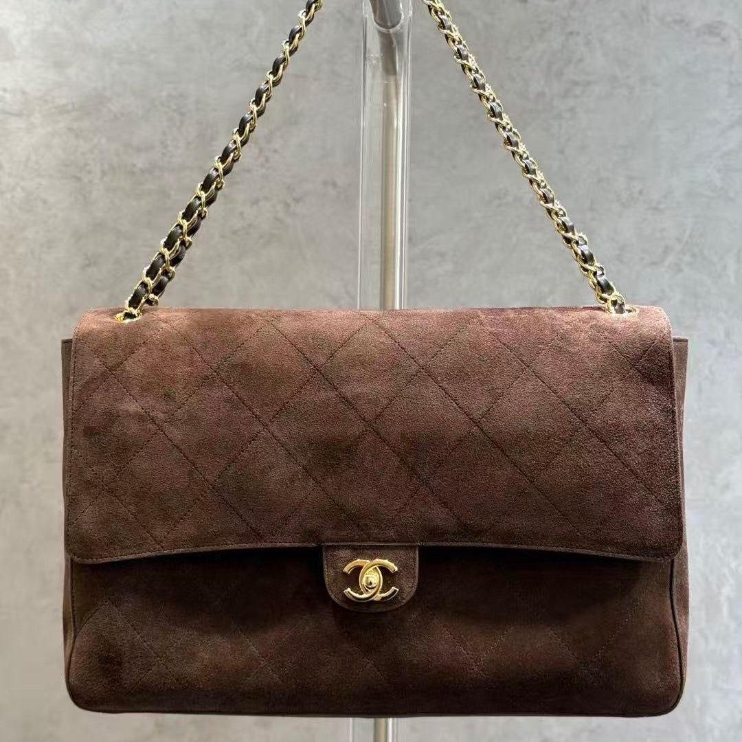 CHANEL 26 CLASSIC FLAP IN BROWN SUEDE 30726