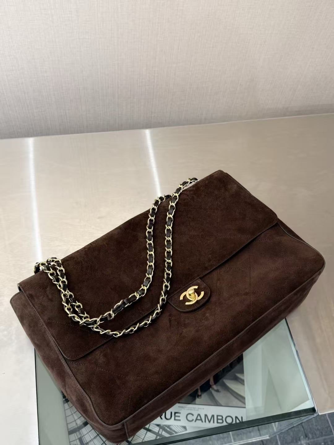 CHANEL 26 CLASSIC FLAP IN BROWN SUEDE 30726