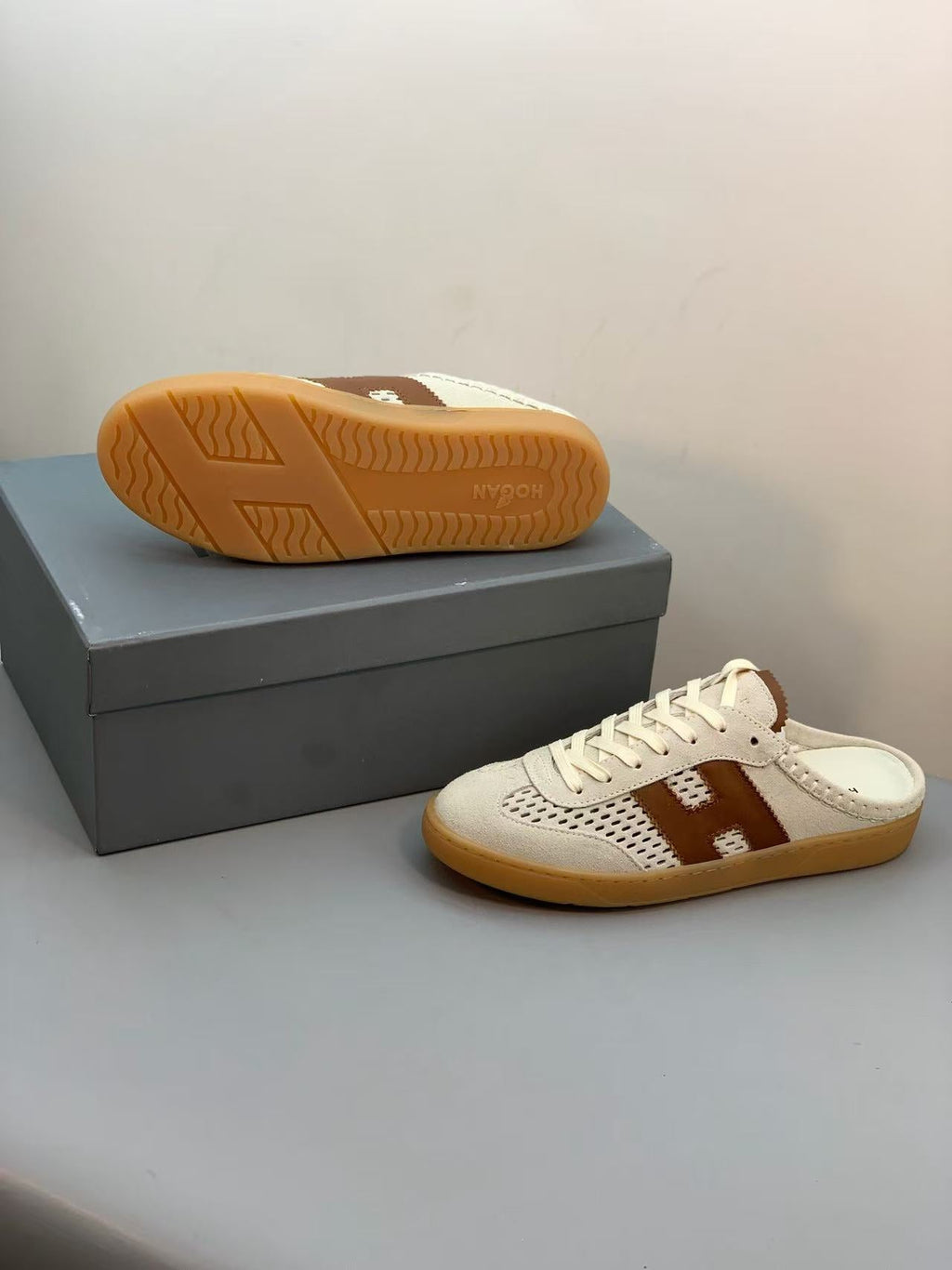 HERMES 26S H MOTIF LACE-UP MULE IN ECRU & BROWN SUEDE