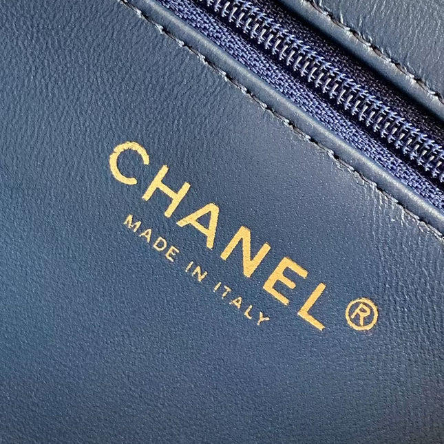 CHANEL 26S MINI TOP HANDLE BAG IN BLUE FRINGED TWEED