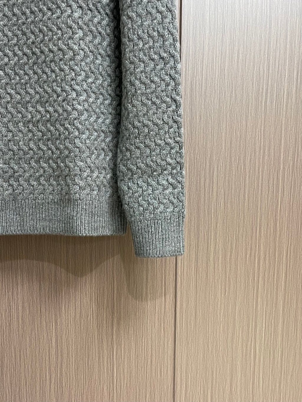 LP 26S KNITTED CREW NECK SWEATER 426