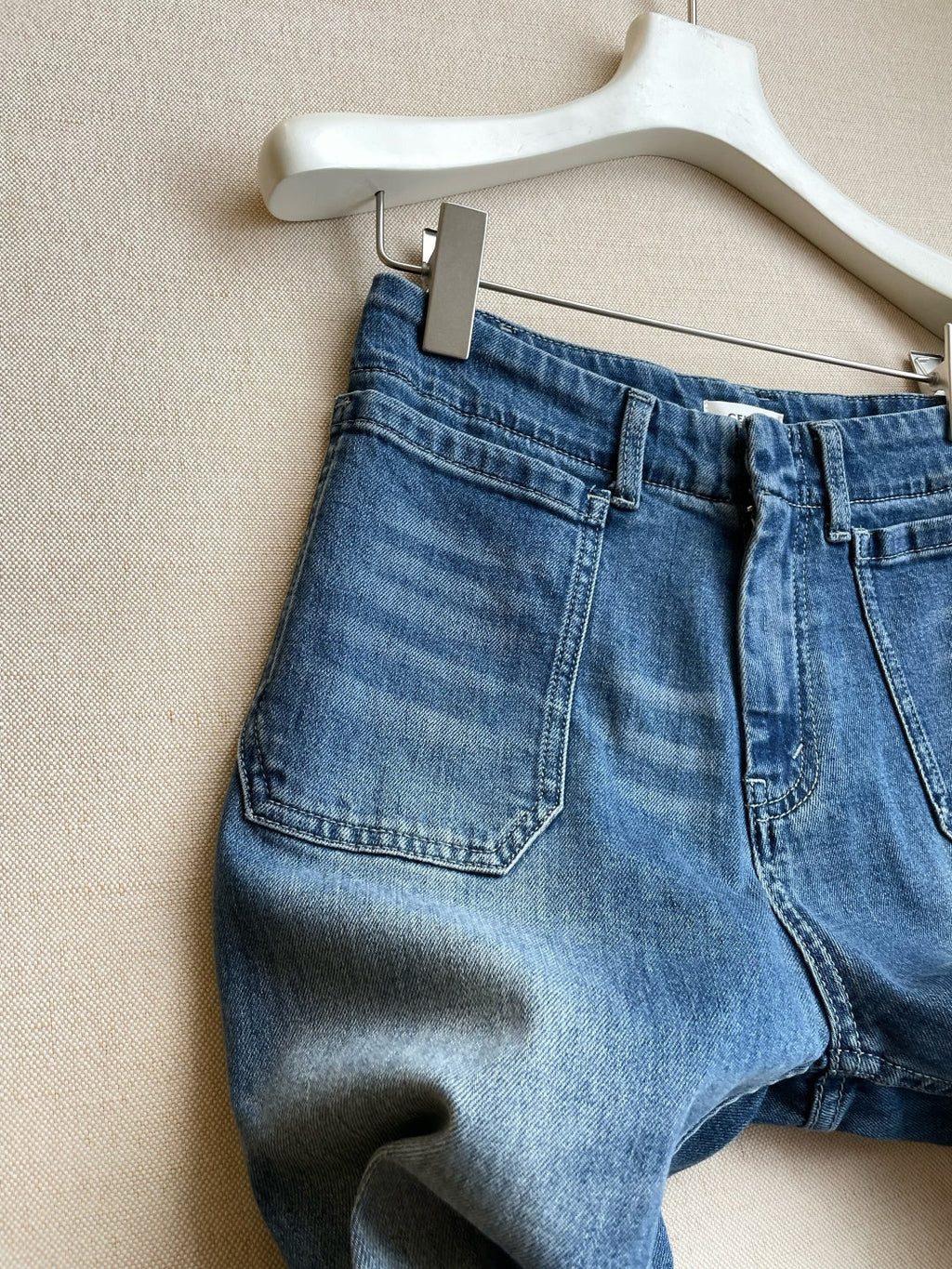 CELINE 26S WIDE-LEG JEANS 445