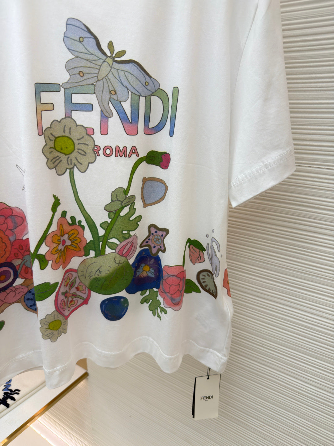 FENDI 26S SHORT SLEEVE T-SHIRT 127