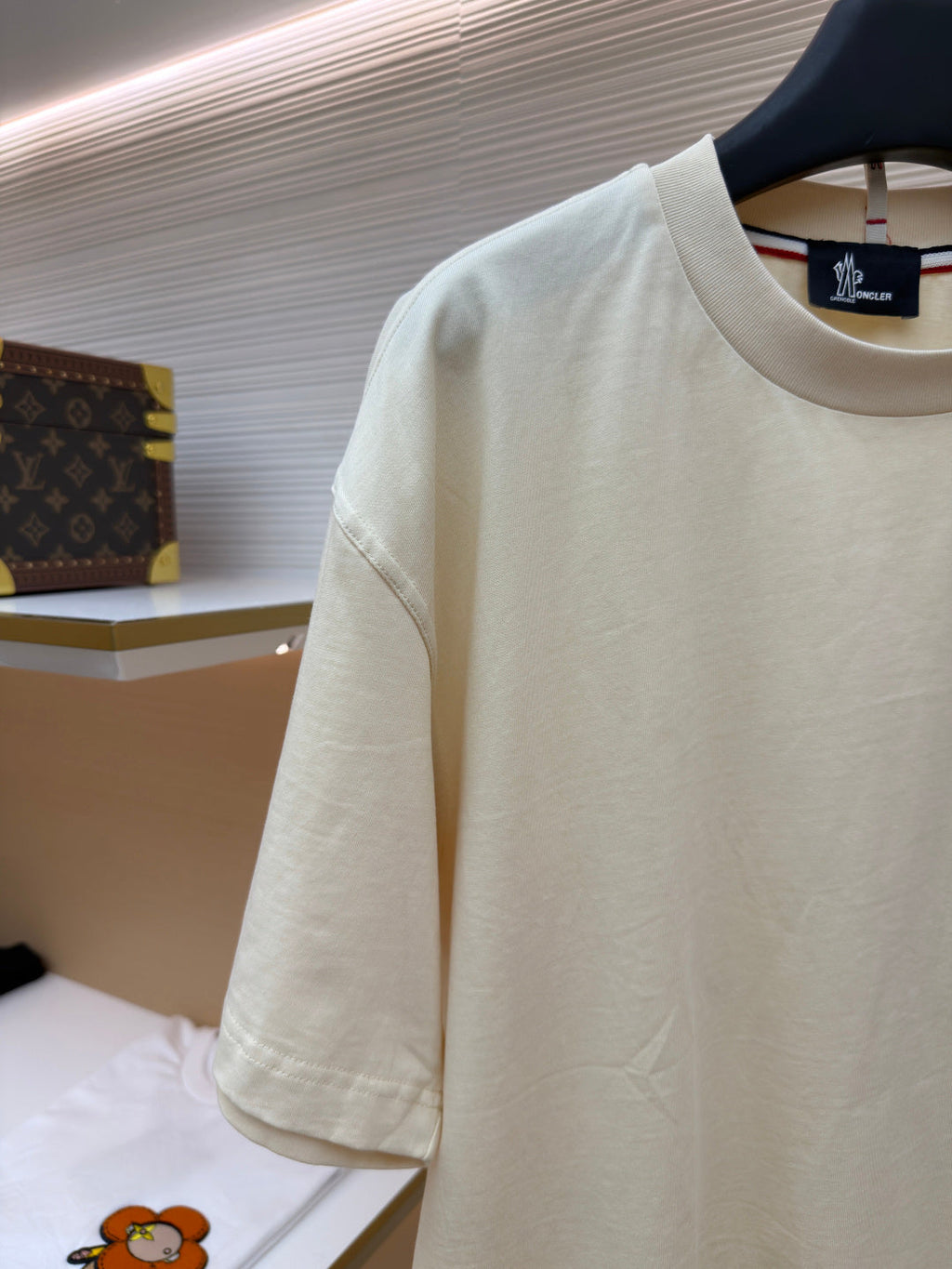 MONCLER 26S SHORT-SLEEVE T-SHIRT 701