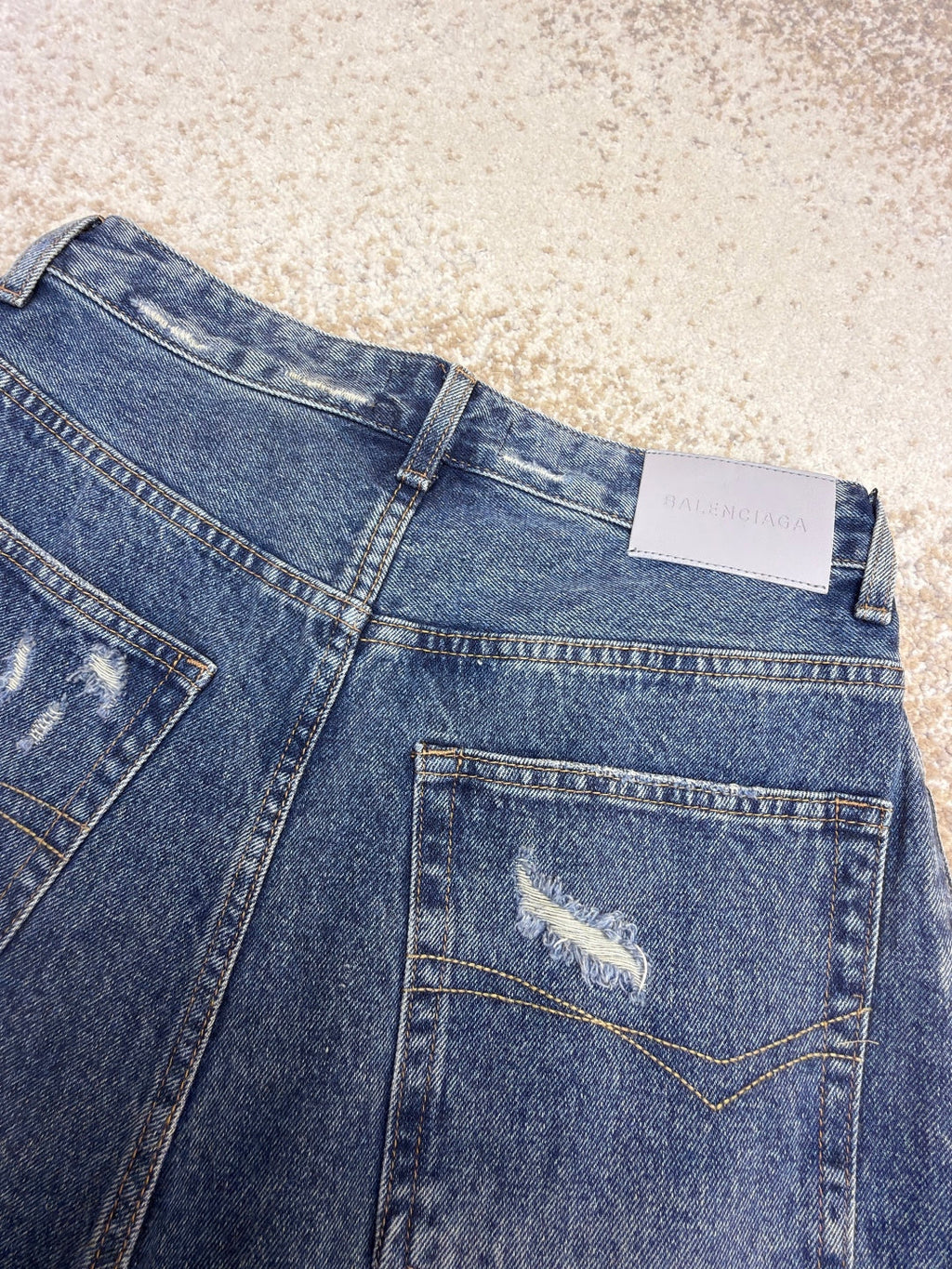 BALENCIAGA 26S DENIM SHORTS 017