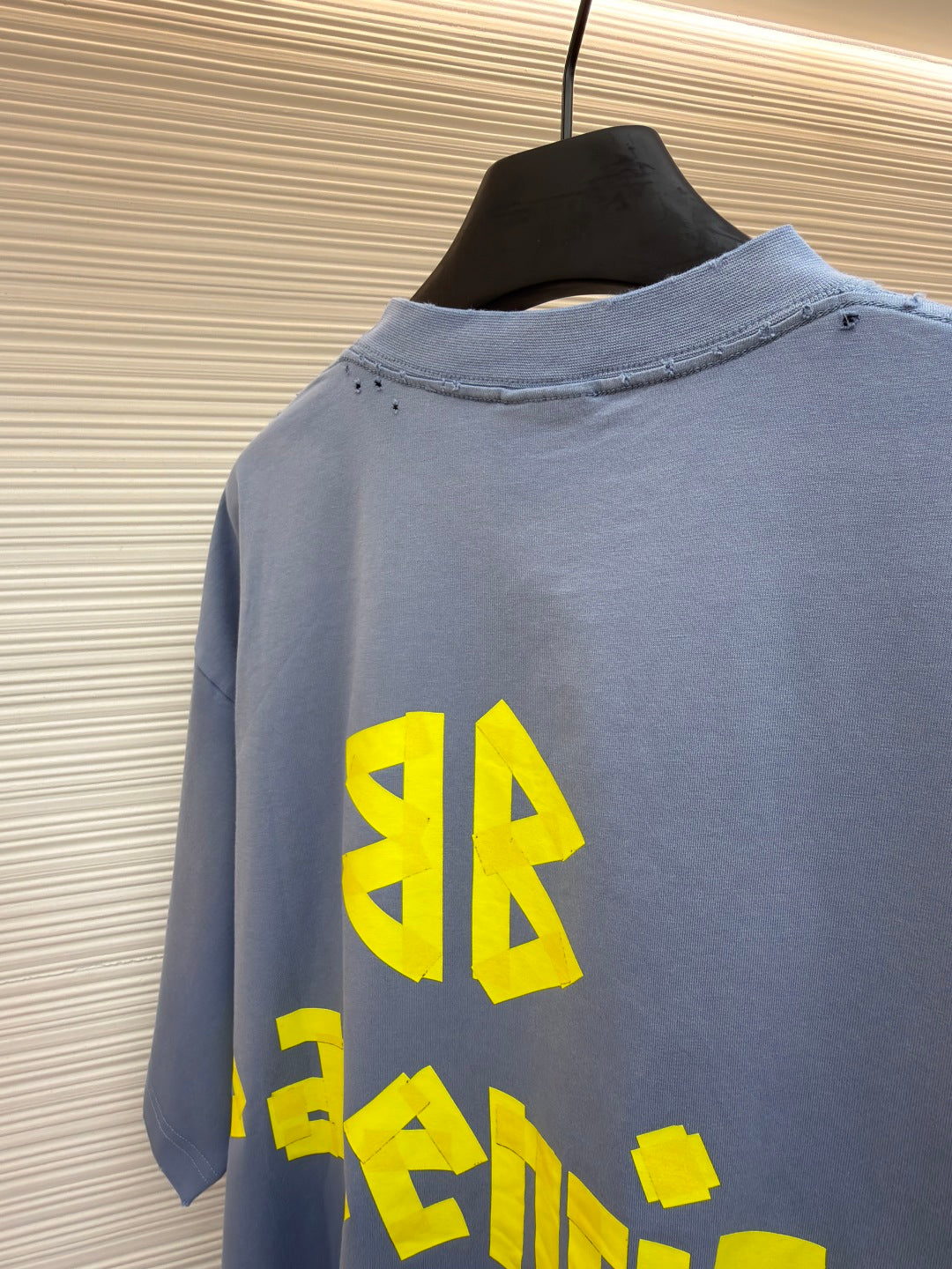 BALENCIAGA 26S SHORT SLEEVE T-SHIRT 011