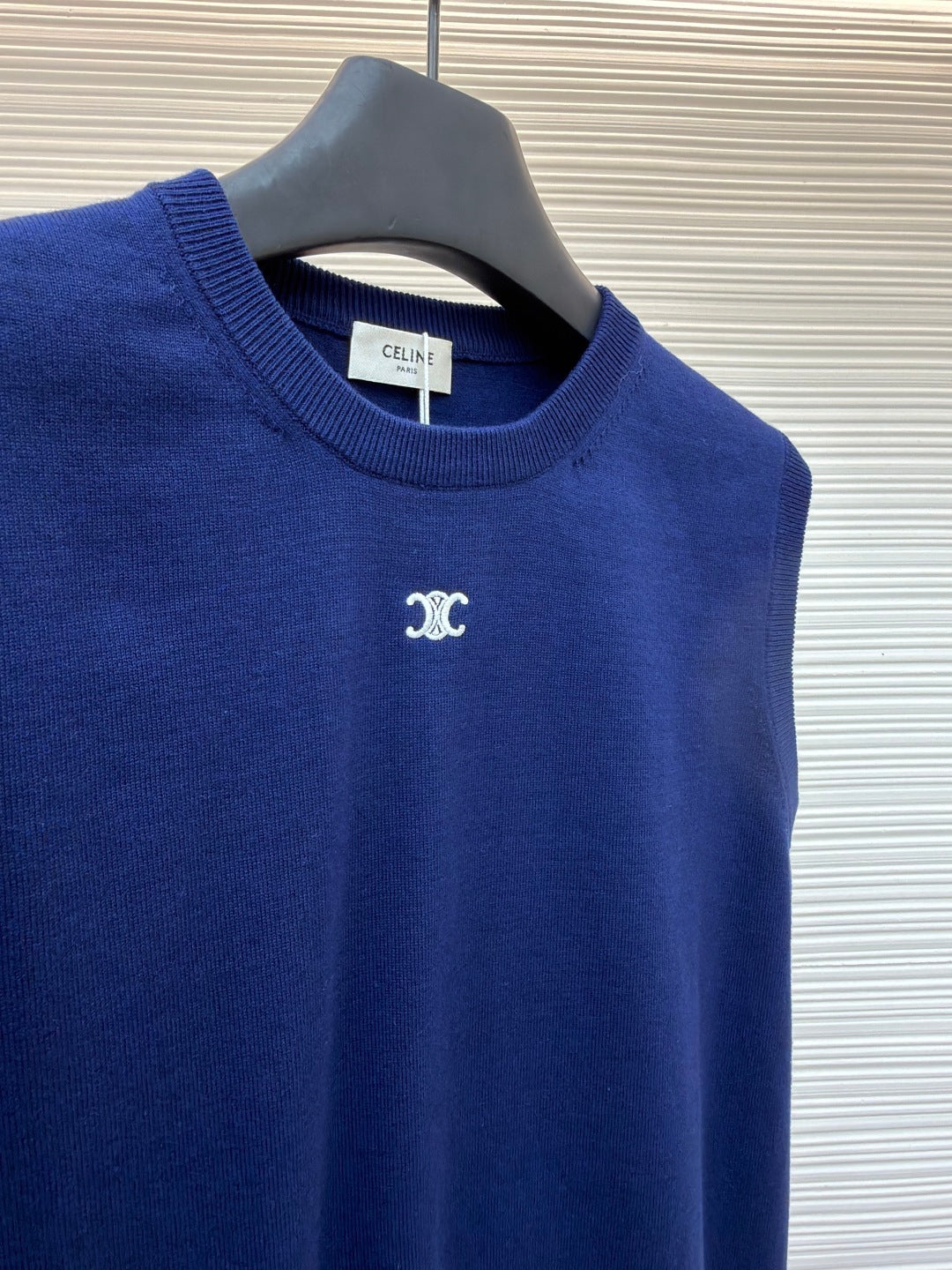 CELINE 26S SLEEVELESS SWEATER 484