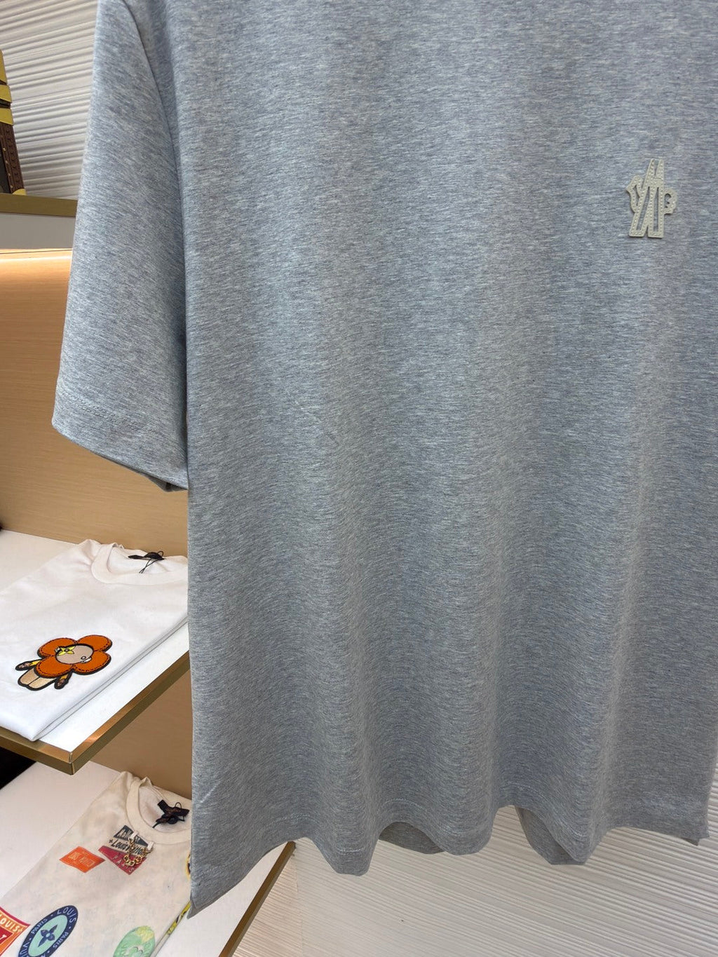 MONCLER 26S SHORT-SLEEVE T-SHIRT 684