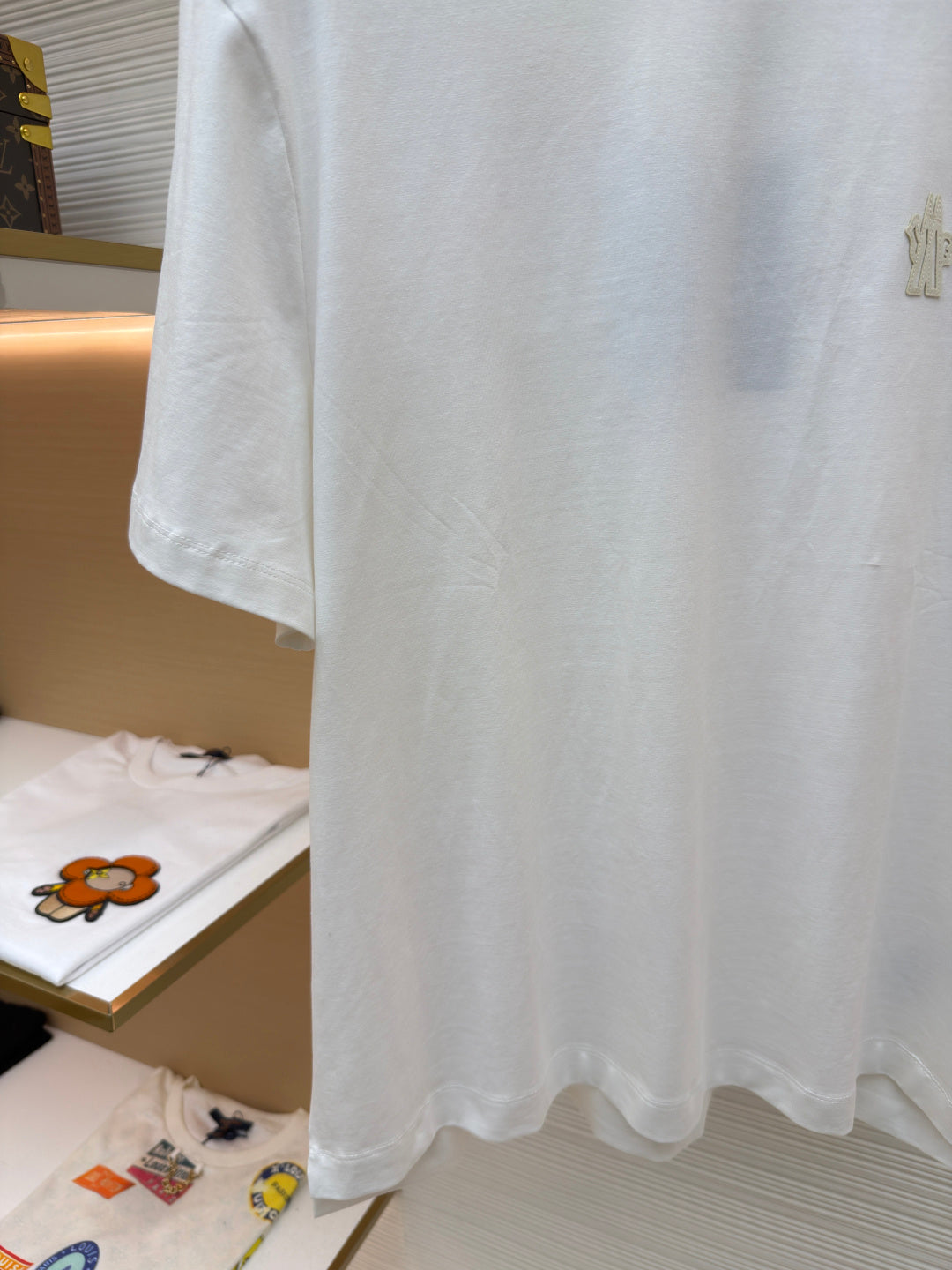 MONCLER 26S SHORT-SLEEVE T-SHIRT 682